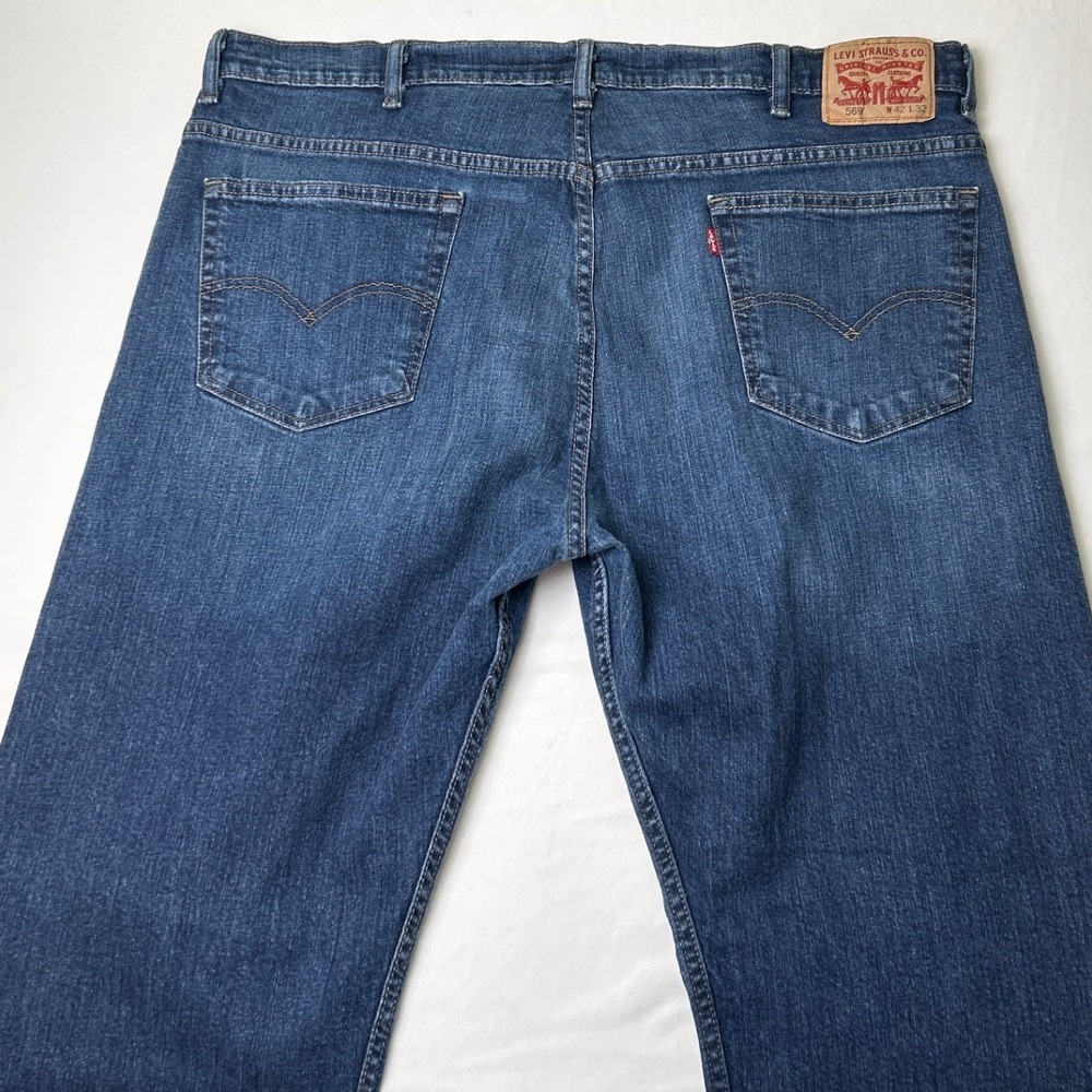 Levis Mens 569 Loose Straight Fit Denim Jeans Size 42x32 Medium Wash Blue Casual - Picture 4 of 11